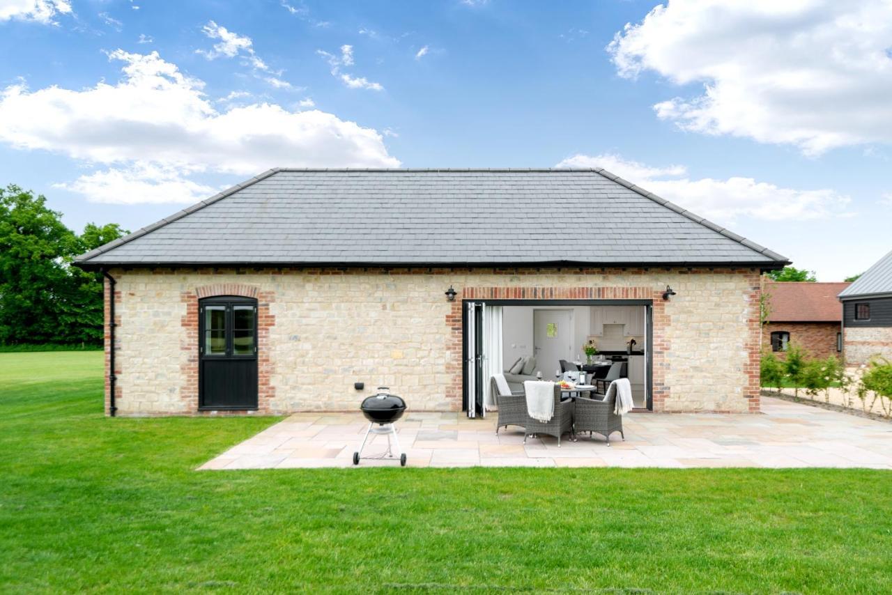 Barrow Hill Barns * Petersfield
